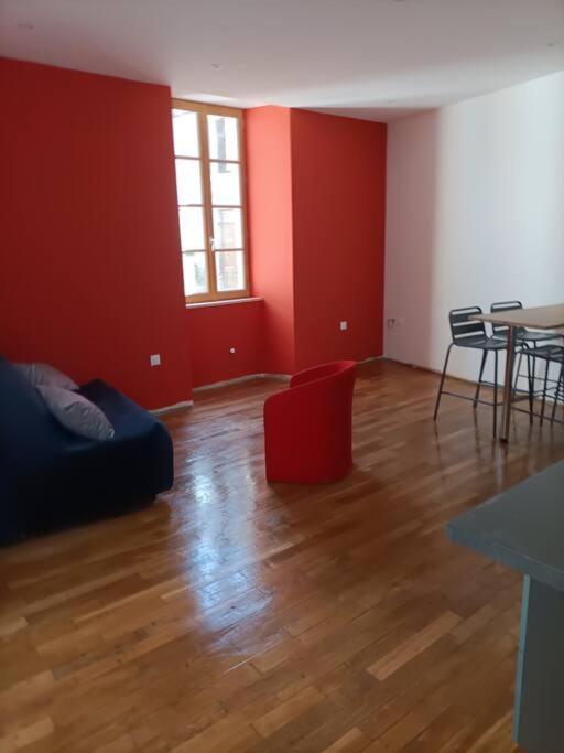 Appartement 1Er Etage Largentière Exterior foto